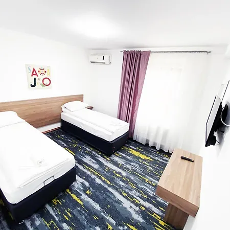 سوليوفيتش موتيل