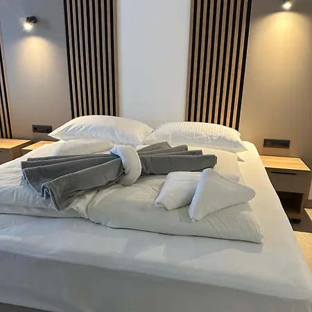 سوليوفيتش 3*